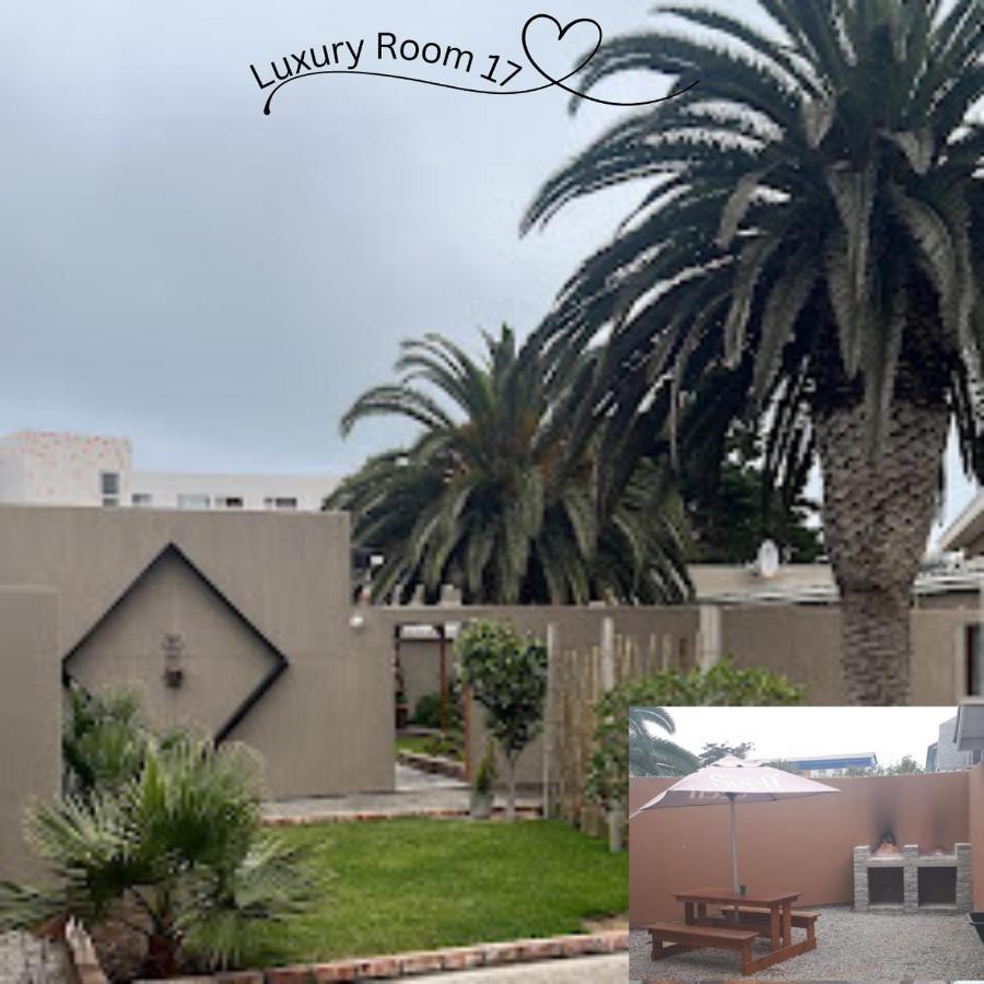 The Mole Guesthouse Swakopmund Exterior foto